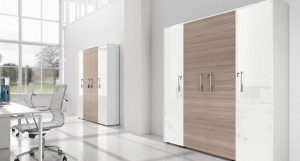 armadio-lineare-bianco-legno-da-ufficio